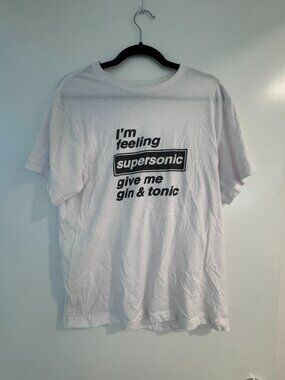 Oasis Supersonic T Shirt, Size Medium